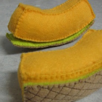 photo d'un melon de dinette en feutrine