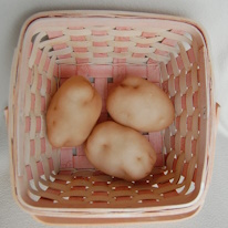photo de trois patates de dinette