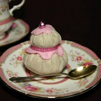 photo d'une religieuse de dinette