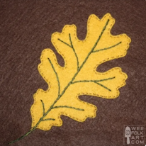 photo d 'un appliqué feuille de chêne jaune