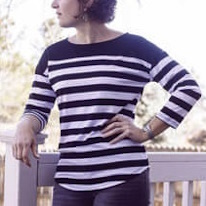 photo d'un t-shirt rayé pour adulte